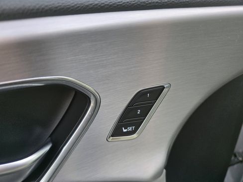 Used 2023 Acura RDX Technology Package image 18