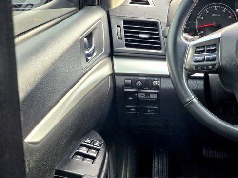 Used 2013 Subaru Legacy 2.5i Premium w/ All-Weather Pkg image 15