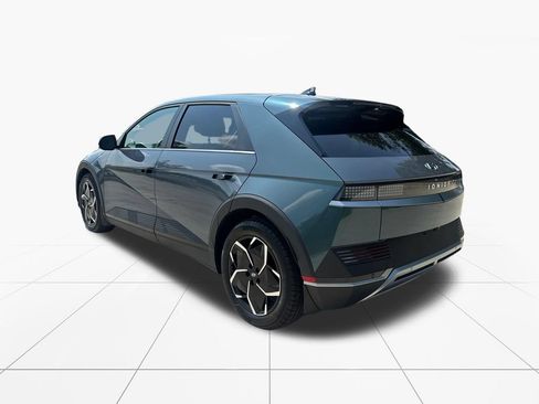 Used 2024 Hyundai Ioniq 5 SEL RWD image 6