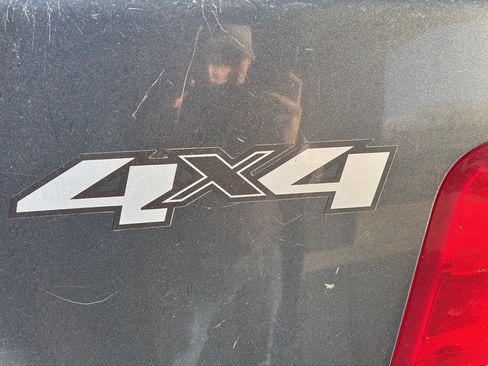 Used 2011 GMC Sierra 2500 W/T w/ Snow Plow Prep Package image 29