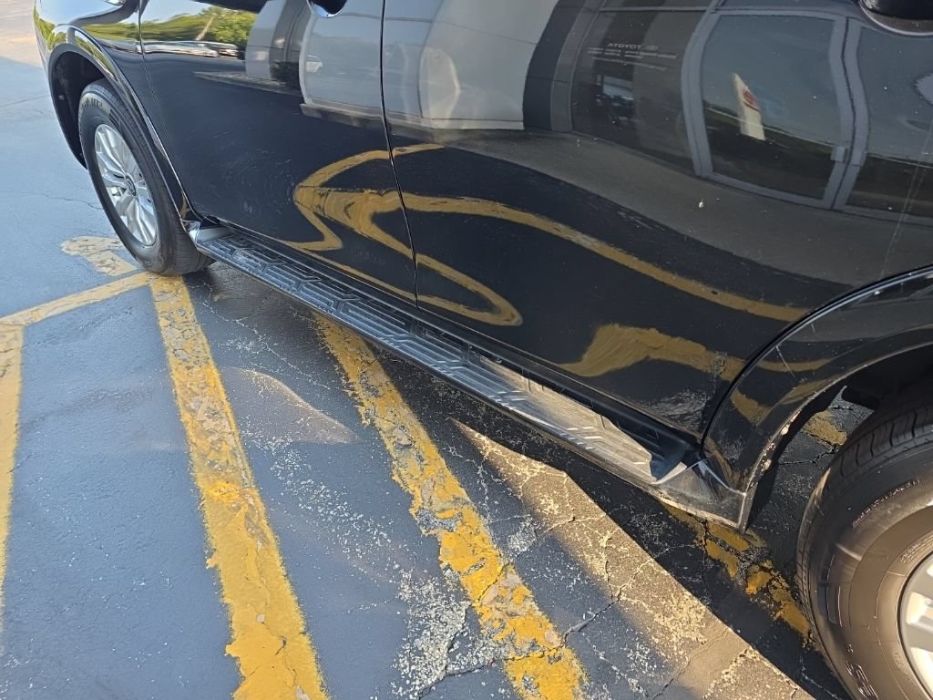 Used 2024 Nissan Armada SV AWD/4WD image 11