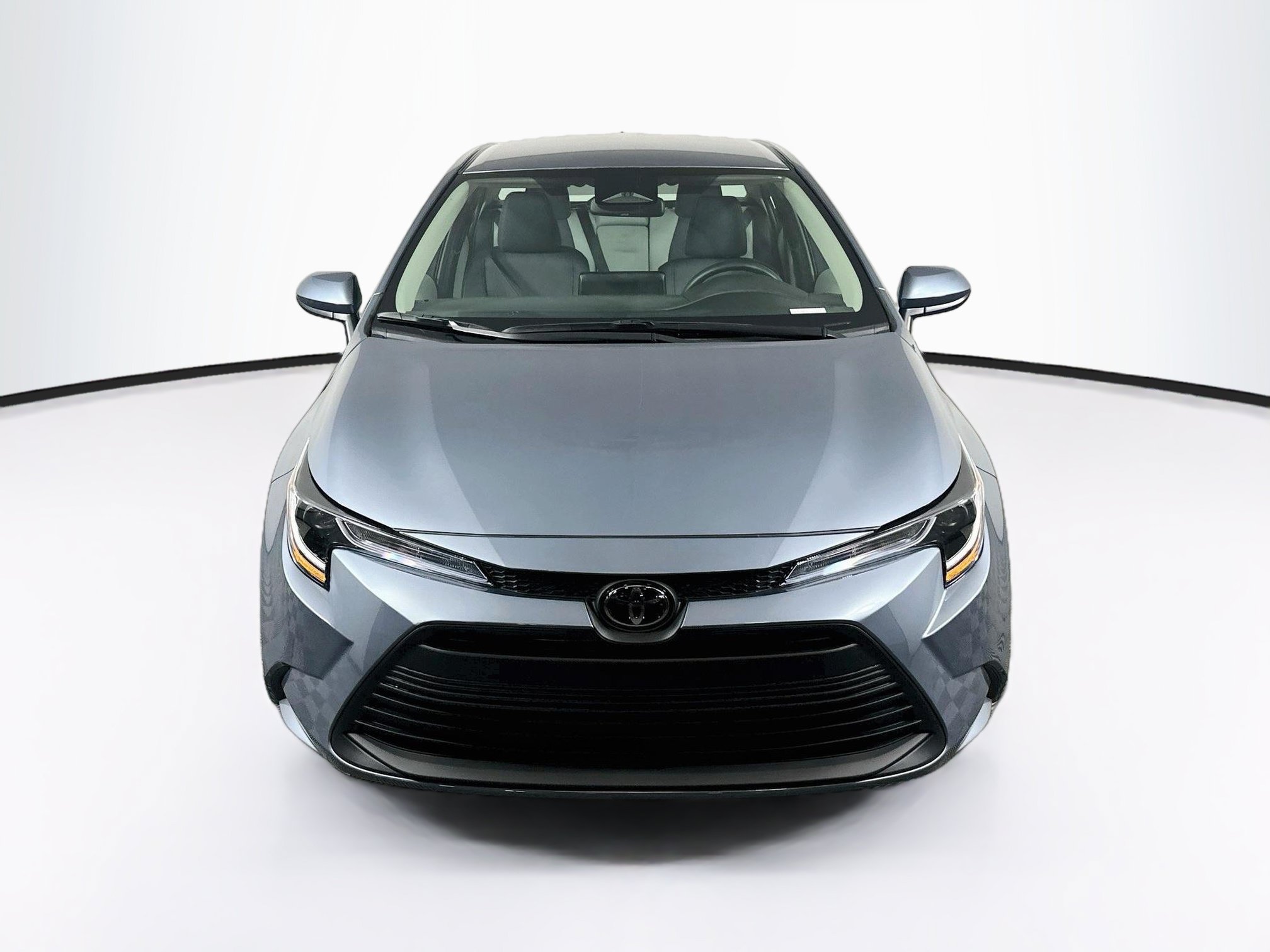 Used 2026 Toyota Corolla LE w/ LE Premium Package FWD image 2