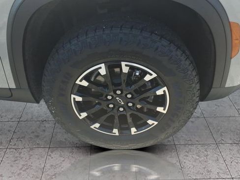 Used 2026 Chevrolet Traverse Z71 w/ Driver Confidence Package AWD/4WD image 8