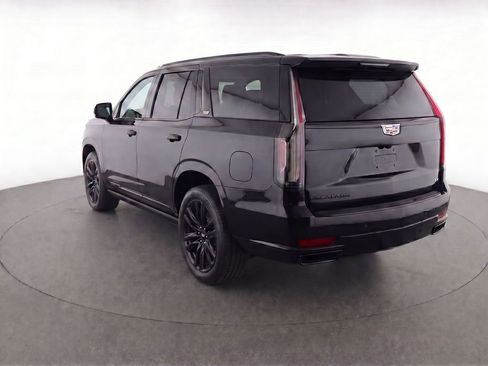 Used 2024 Cadillac Escalade Sport Platinum w/ Heavy-Duty Trailer Package AWD/4WD image 3