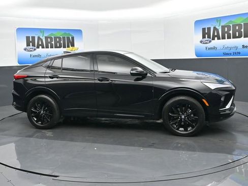 Used 2024 Buick Envista Sport Touring w/ Convenience I Package FWD image 7