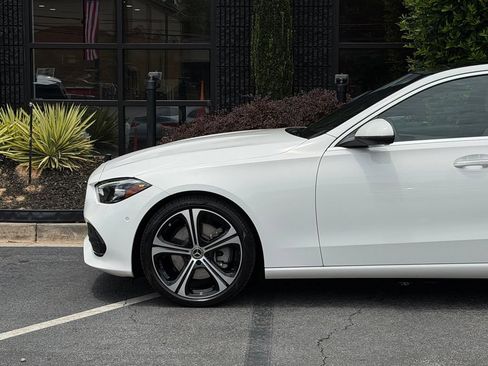 Used 2022 Mercedes-Benz C 300 Sedan w/ Exclusive Trim Package image 10