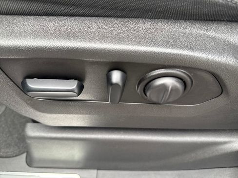 Used 2019 Chevrolet Silverado 1500 LT w/ All-Star Edition image 10