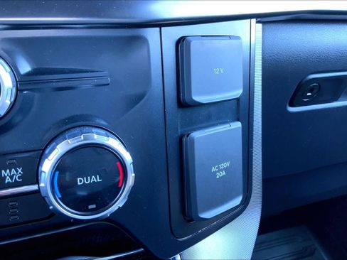 Certified 2023 Ford F150 Platinum w/ Equipment Group 701A High image 35