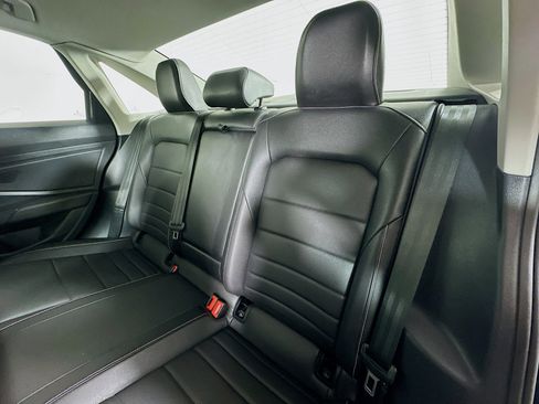 Certified 2024 Volkswagen Jetta SE image 23