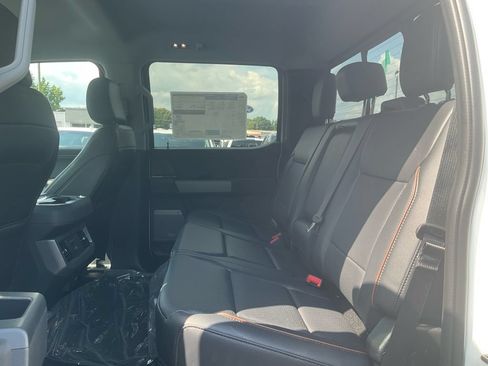 New 2026 Ford F250 Lariat w/ Black Appearance Package AWD/4WD image 14