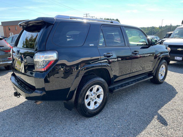 Used 2015 Toyota 4Runner SR5 Premium AWD/4WD image 7