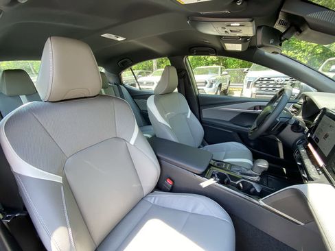 Used 2026 Toyota Camry SE w/ Convenience Package FWD image 24