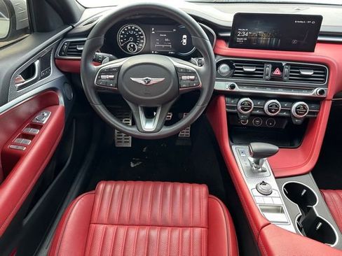 Used 2023 Genesis G70 2.0T w/ Sport Prestige Package image 10