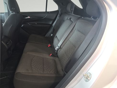 Used 2020 Chevrolet Equinox LT AWD/4WD image 25