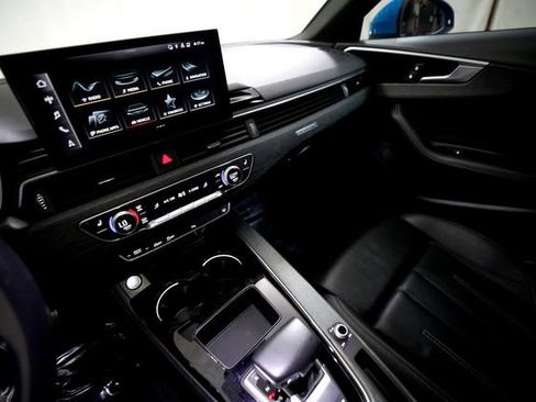 Used 2022 Audi A4 2.0T Premium Plus AWD/4WD image 8