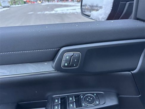 New 2025 Ford Ranger Lariat w/ FX4 Off-Road Package image 9