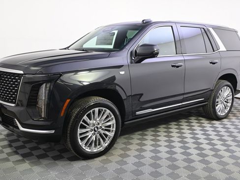 New 2026 Cadillac Escalade Luxury w/ Touring Package image 2