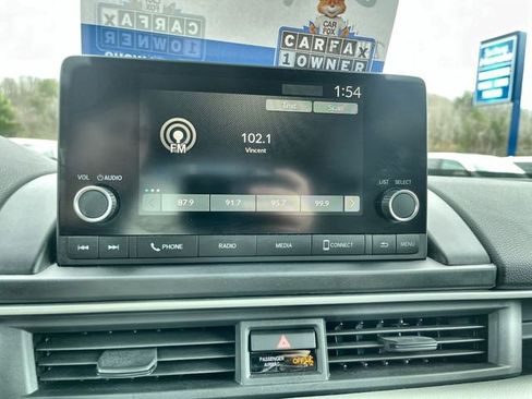 Used 2023 Honda Pilot LX image 14