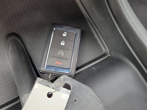 Used 2025 Dodge Charger Daytona Scat Pack w/ Track Pack image 38