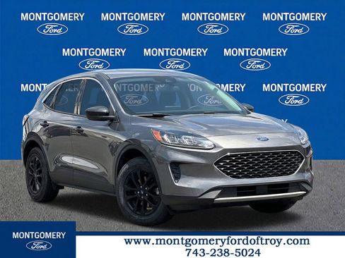 Used 2022 Ford Escape SE w/ Convenience Package FWD image 1
