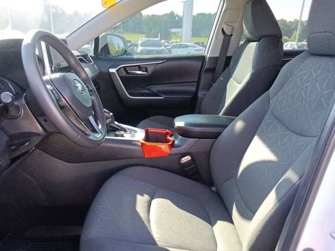 Used 2024 Toyota RAV4 XLE w/ Convenience Package AWD/4WD image 19