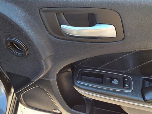 Used 2018 Dodge Charger GT image 24