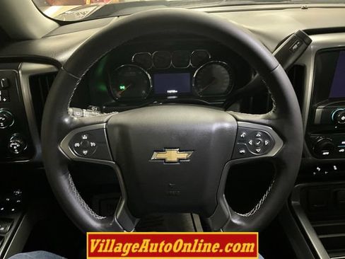 Used 2017 Chevrolet Silverado 1500 LT w/ Midnight Edition AWD/4WD image 18