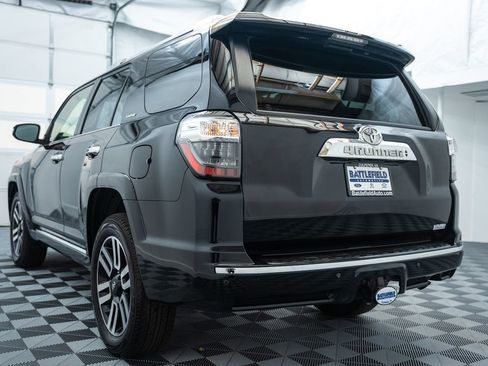 Used 2023 Toyota 4Runner Limited RWD image 7