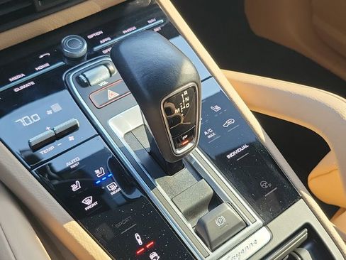 Certified 2022 Porsche Cayenne S AWD/4WD image 35