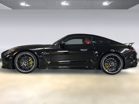 New 2026 Mercedes-Benz AMG GT 55 image 2