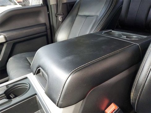 Used 2021 Ford F250 Lariat w/ Lariat Value Package image 27