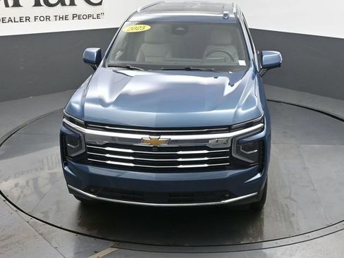 Used 2025 Chevrolet Tahoe LT w/ Advanced Technology Package AWD/4WD image 61