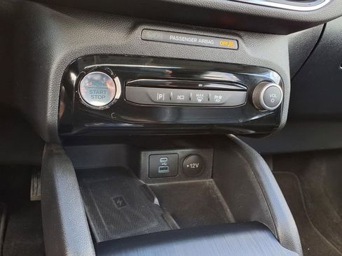 Used 2023 Ford Escape Platinum AWD/4WD image 31