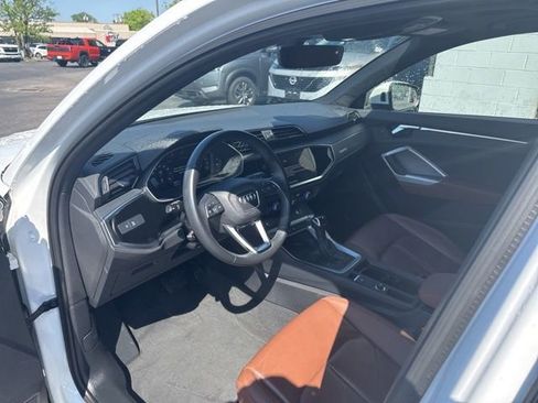 Used 2024 Audi Q3 2.0T Premium AWD/4WD image 9