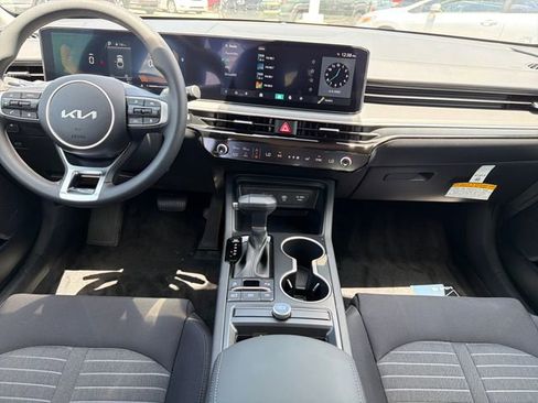 New 2026 Kia K5 LXS FWD image 9