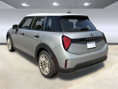 New 2025 MINI Cooper S image 3