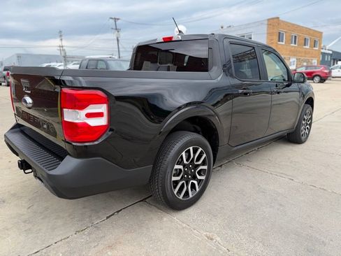 Used 2022 Ford Maverick Lariat FWD image 6