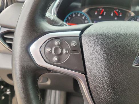 Used 2023 Chevrolet Traverse LT AWD/4WD image 29