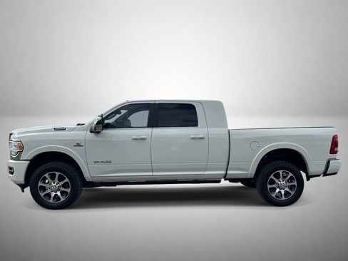 Used 2023 RAM 2500 Limited AWD/4WD image 6