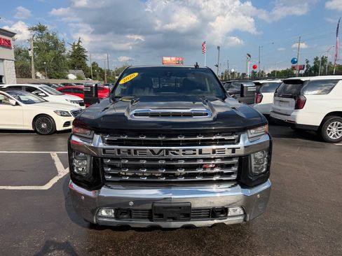 Used 2020 Chevrolet Silverado 2500 LTZ w/ LTZ Premium Package AWD/4WD image 2