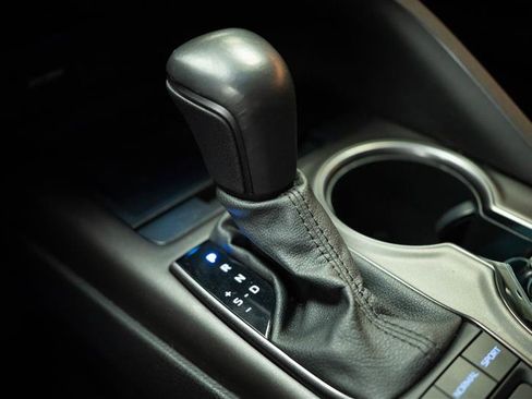 Used 2021 Toyota Camry XSE w/ Navigation Package image 22