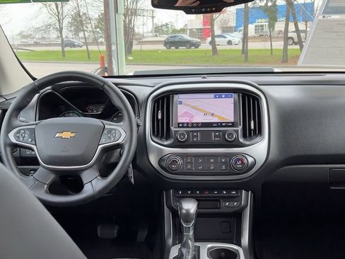 Used 2022 Chevrolet Colorado ZR2 w/ ZR2 Dusk Special Edition image 22