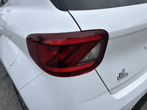New 2025 Hyundai Venue SEL image 36