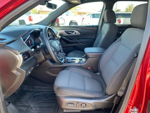 Used 2023 Chevrolet Traverse LT FWD image 29