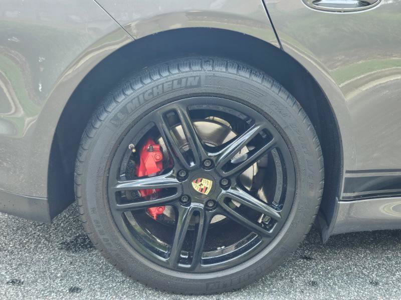 Used 2013 Porsche Panamera S RWD image 14