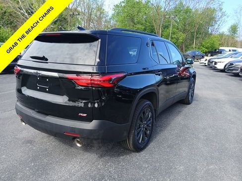 Used 2023 Chevrolet Traverse RS AWD/4WD image 6