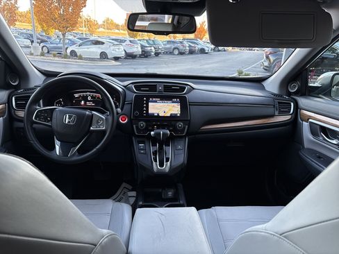 Used 2017 Honda CR-V Touring image 29