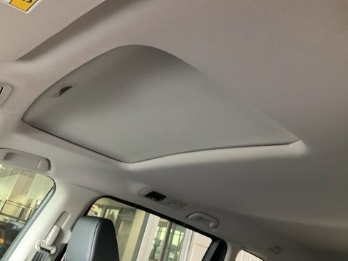 New 2026 Honda Odyssey EX-L image 7