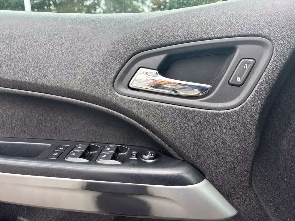 Used 2021 Chevrolet Colorado LT RWD image 14