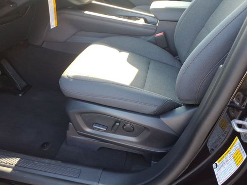 New 2026 Ford Explorer Active RWD image 11